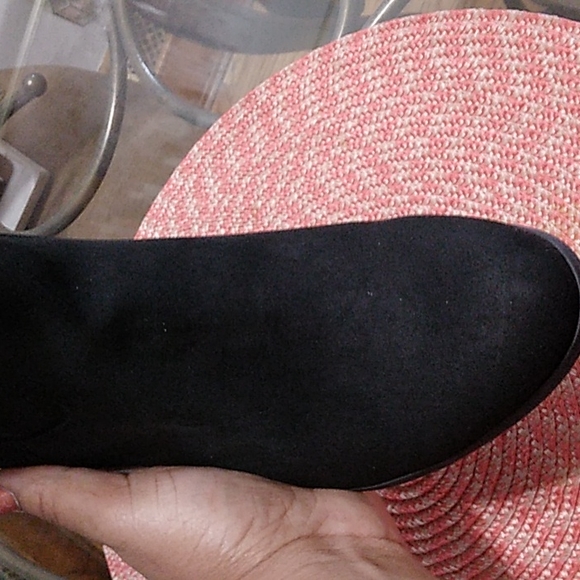 NWT Vegan Suede Boots - Picture 5 of 6